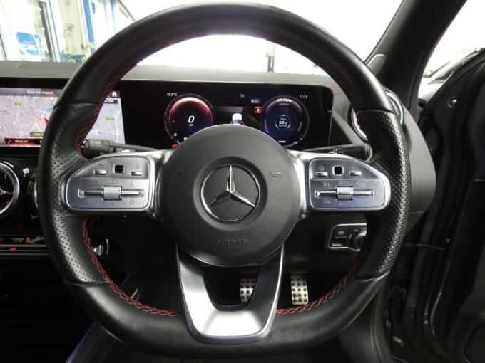 2025 Mercedes-benz Eqa