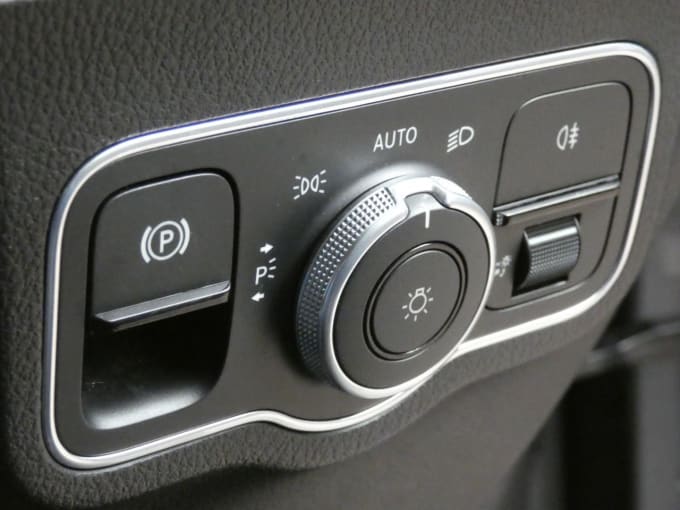 2025 Mercedes-benz Eqa