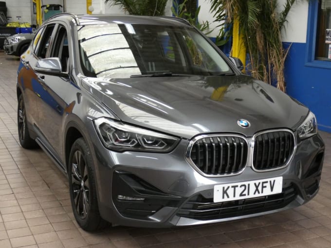 2025 BMW X1