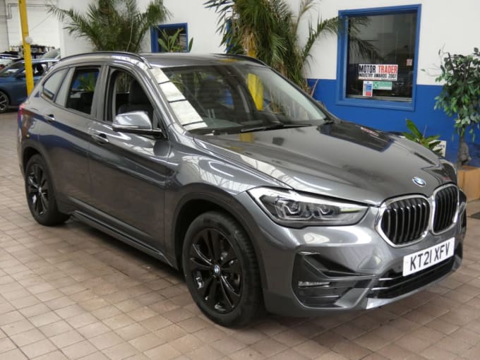 2025 BMW X1