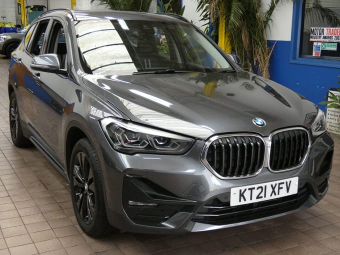 2025 BMW X1