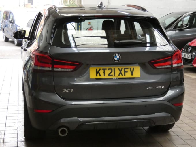 2025 BMW X1