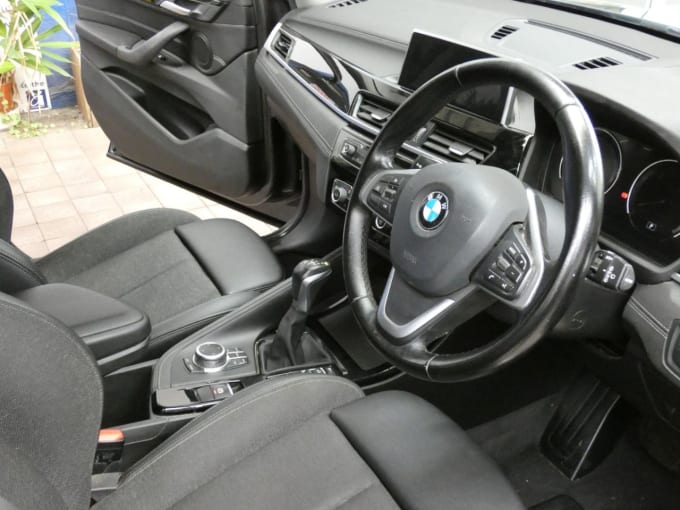 2025 BMW X1