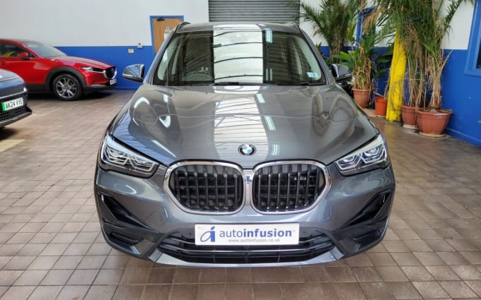 2025 BMW X1