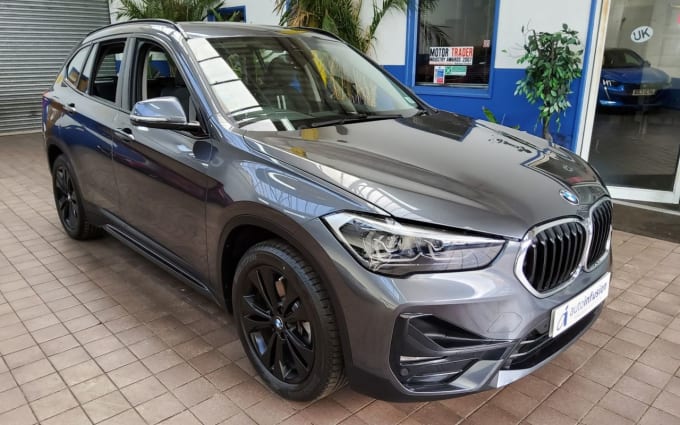 2025 BMW X1