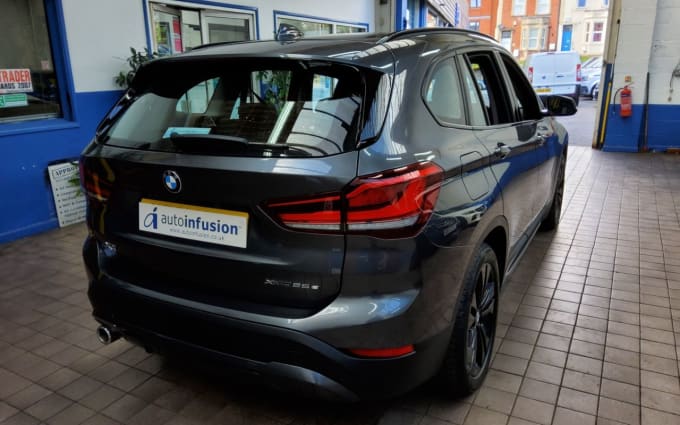 2025 BMW X1