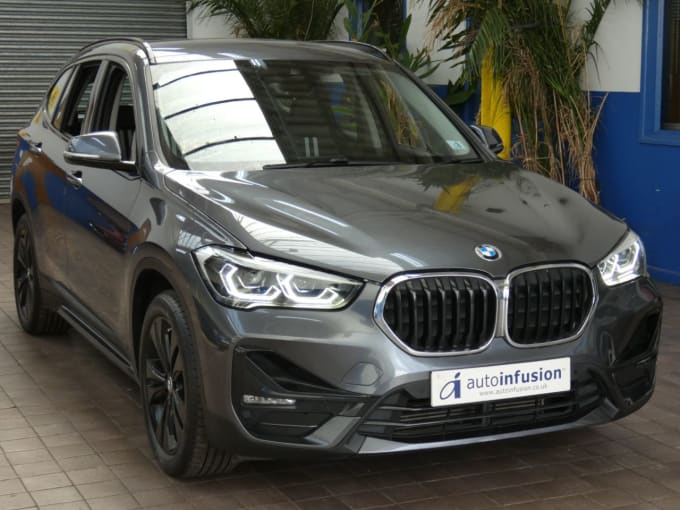 2025 BMW X1