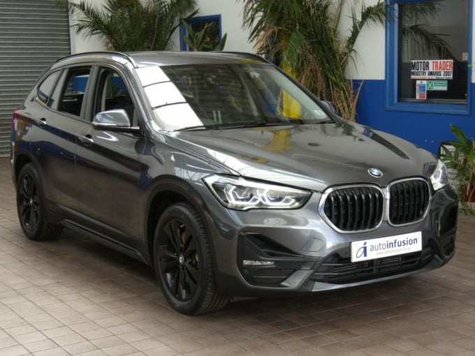 2025 BMW X1