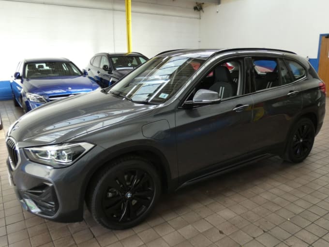 2025 BMW X1