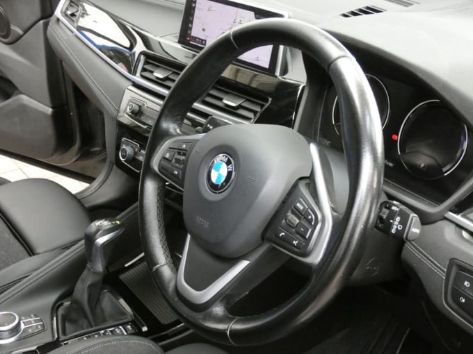 2025 BMW X1