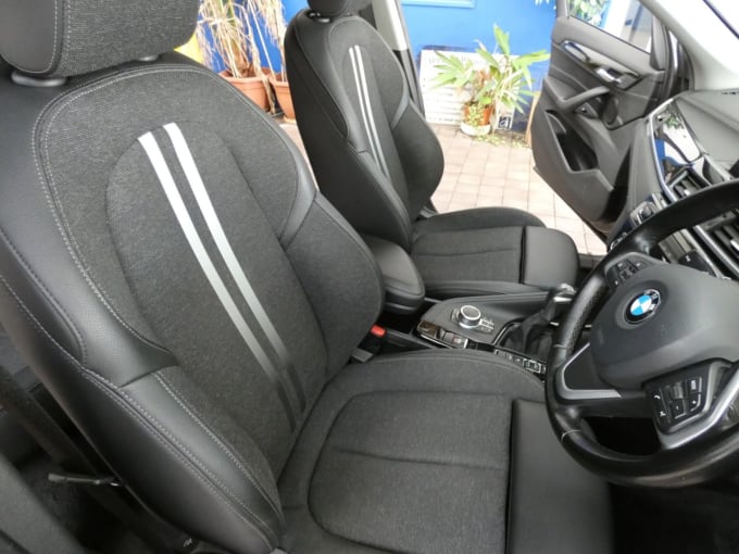 2025 BMW X1