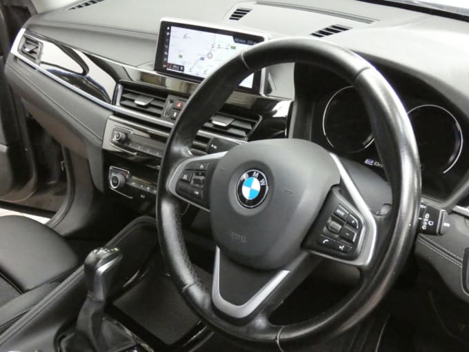 2025 BMW X1