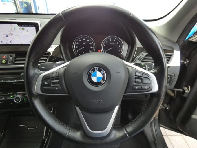 2025 BMW X1