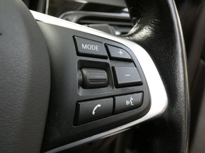 2025 BMW X1
