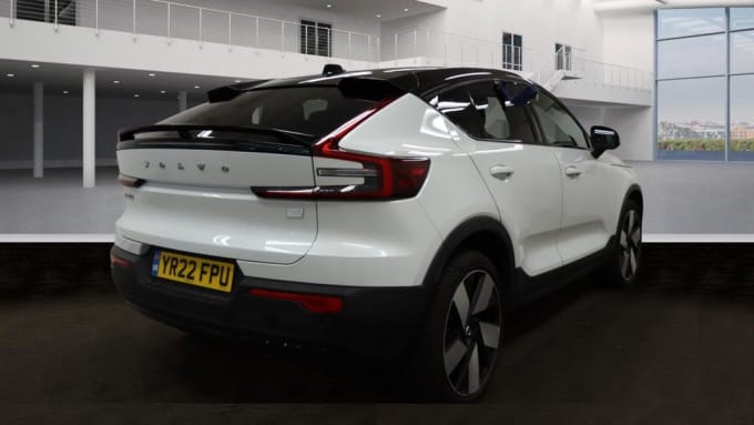 2025 Volvo C40