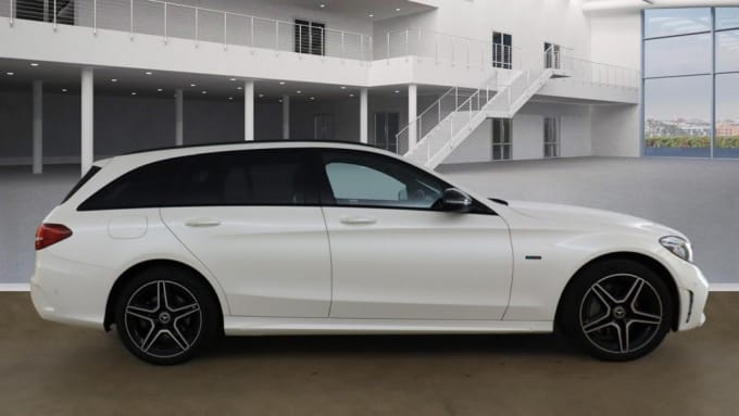 2025 Mercedes-benz C-class