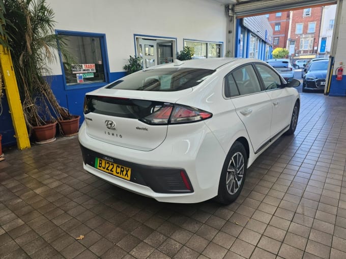 2025 Hyundai Ioniq
