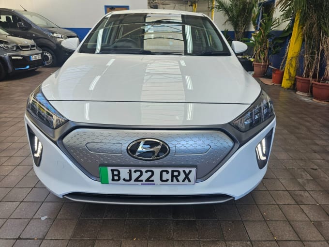 2025 Hyundai Ioniq