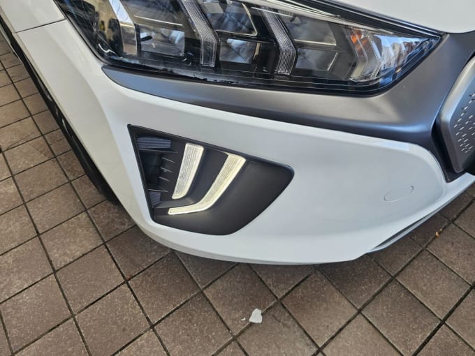 2025 Hyundai Ioniq