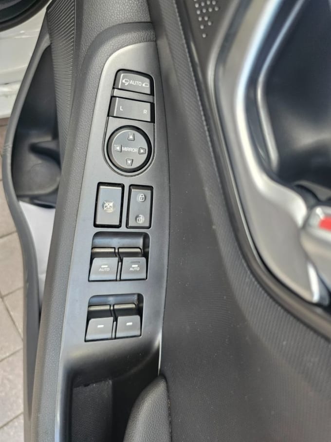 2025 Hyundai Ioniq