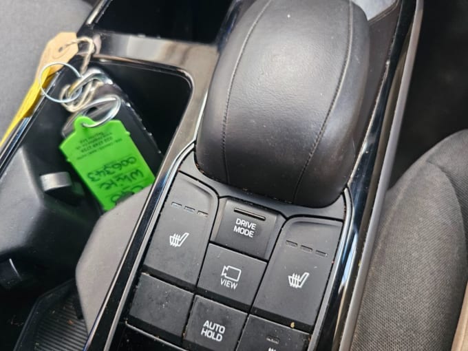 2025 Hyundai Ioniq