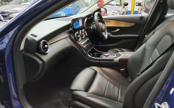 2025 Mercedes-benz C-class