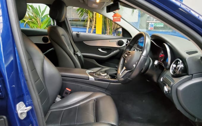 2025 Mercedes-benz C-class