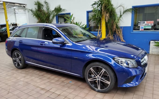 2025 Mercedes-benz C-class