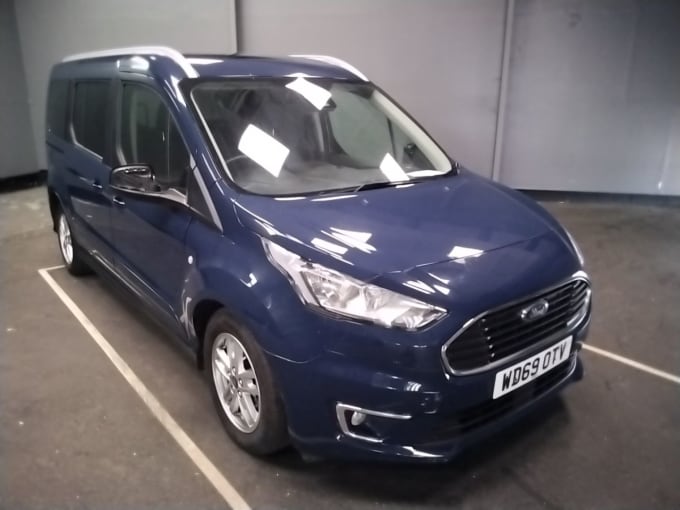 2025 Ford Grand Tourneo Connect