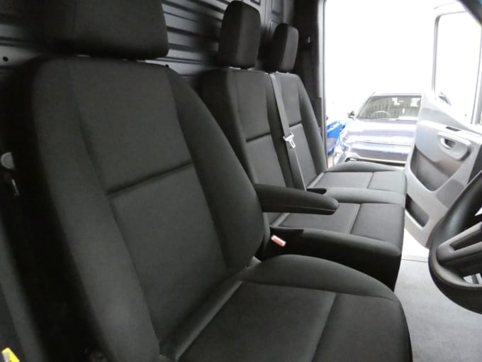 2025 Mercedes-benz Esprinter