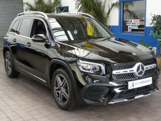 2025 Mercedes-benz Glb