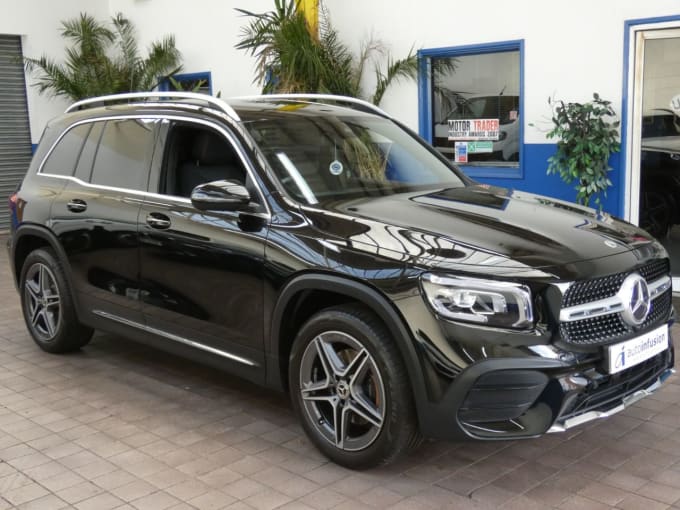 2025 Mercedes-benz Glb