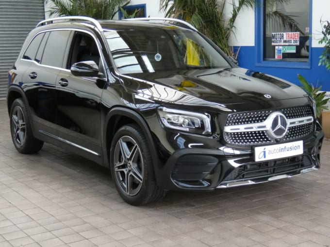 2025 Mercedes-benz Glb