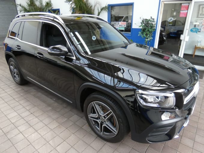 2025 Mercedes-benz Glb
