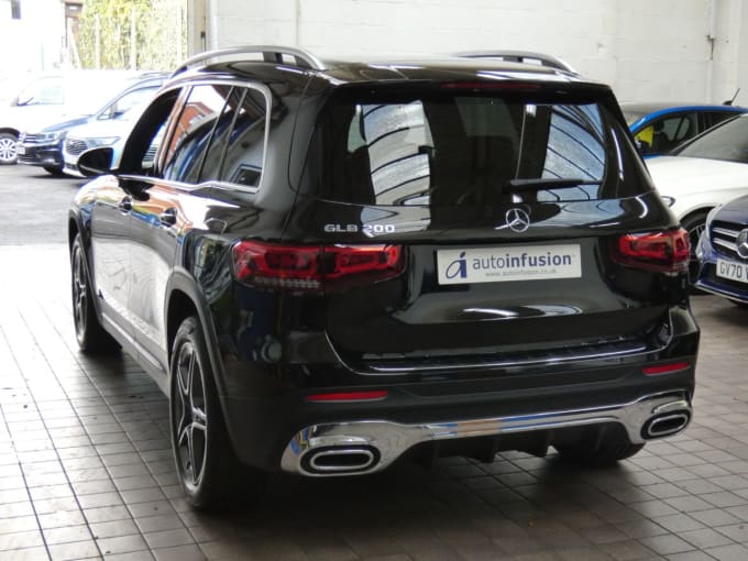 2025 Mercedes-benz Glb