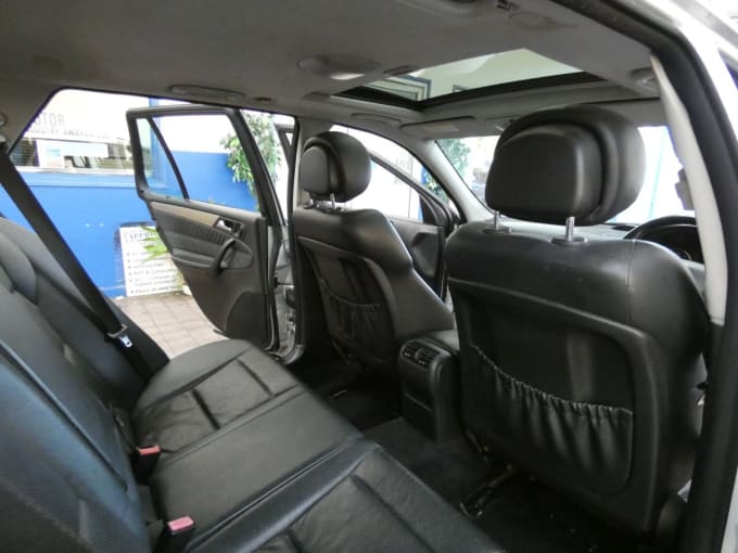 2005 Mercedes-benz C-class