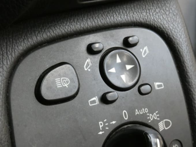 2005 Mercedes-benz C-class