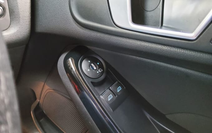 2025 Ford Fiesta