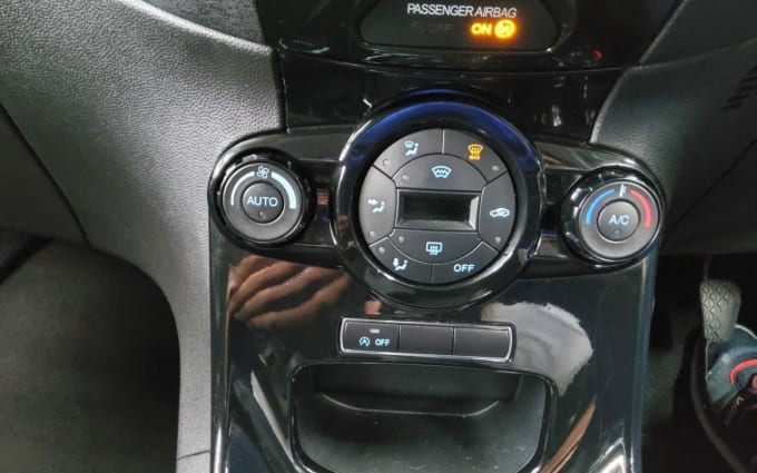 2025 Ford Fiesta