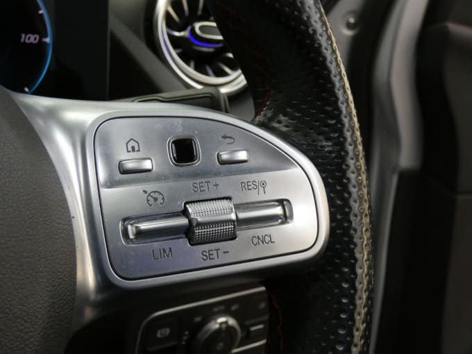 2025 Mercedes-benz Eqa