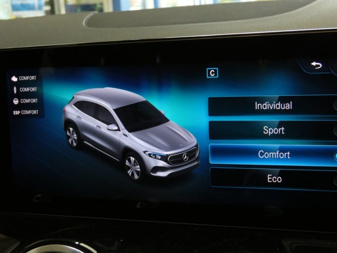 2025 Mercedes-benz Eqa