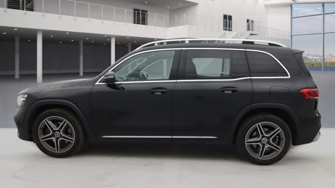 2025 Mercedes-benz Glb