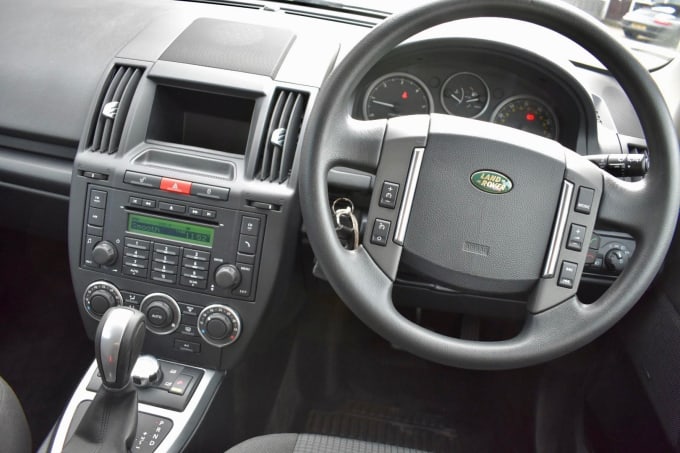 2024 Land Rover Freelander 2