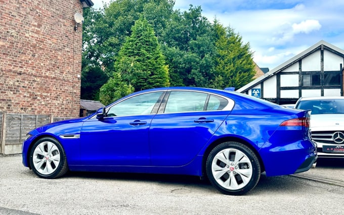 2024 Jaguar Xe