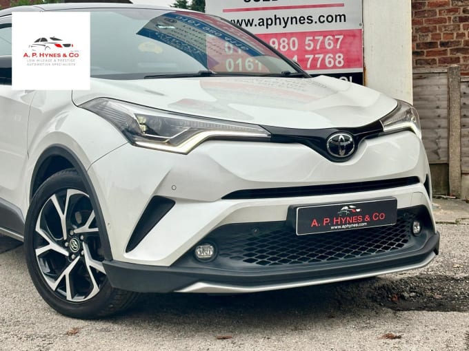 2024 Toyota C-hr