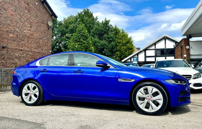 2024 Jaguar Xe