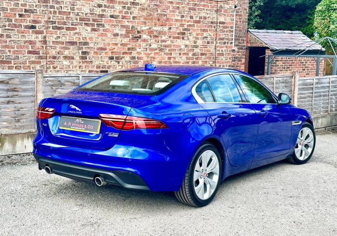 2024 Jaguar Xe