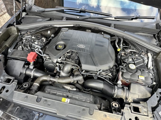 2025 Land Rover Range Rover Velar