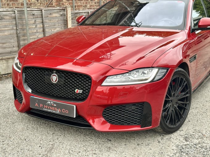 2025 Jaguar Xf