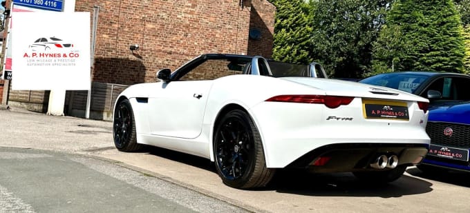 2024 Jaguar F-type